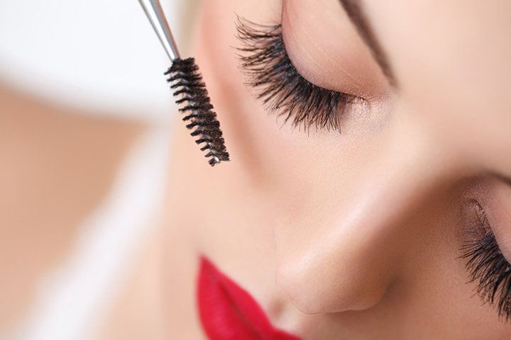 Here’s Which Mascara You Should Wear Based On Your Lash Type