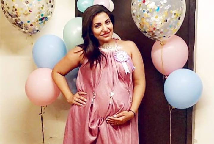 PHOTOS: Ishqbaaz Actress Navina Bole Had A Fun Baby Shower