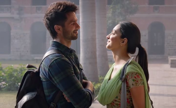 Shahid Kapoor & Kiara Advani in a still from Mere Sohneya! from Kabir Singh