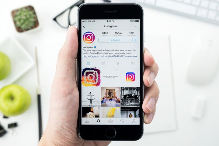 Instagram Rolled Out Their New Update Last Night And The Internet Lost Its Cool!