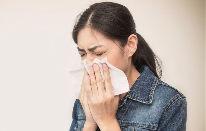 10 Super Easy Home Remedies To Fight Cold And Flu