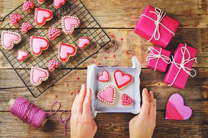 8 Affordable Valentine’s Day Gift Ideas Your BFFs Will Love