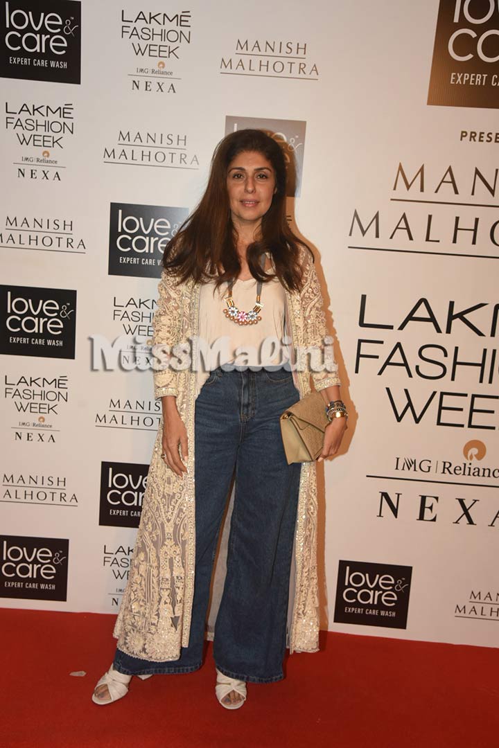 Anaita Shroff Adajania at Manish Malhotra's Show at Lakme Fashion Week WF 19 in Mumbai | Source: Yogen Shah