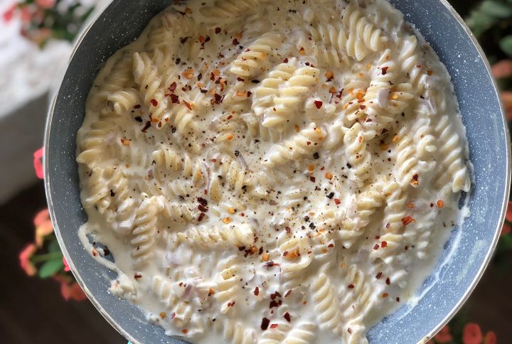 How To: Make Fusilli Alfredo Pasta At Home In Just 10 Easy Steps