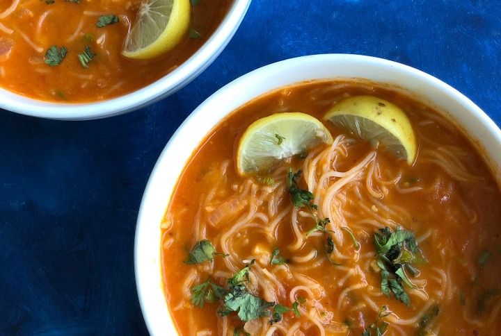 How To: Make Tomato Coconut Soup With A Yummy Twist