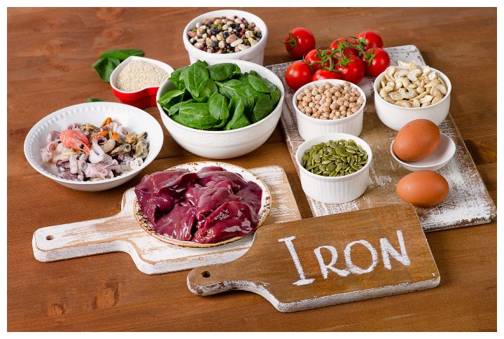 An Expert Nutritionist Shares A Diet Plan For Women With Iron Deficiency During Periods