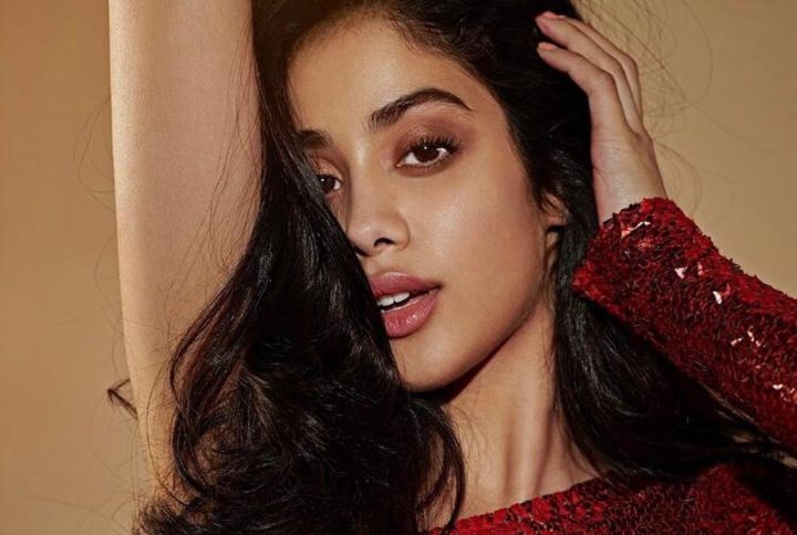 VIDEO: Janhvi Kapoor Slays With Her Belly Dance Moves On ‘Akh Lad Jaave’