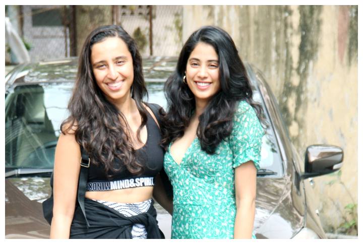 This Picture Of Janhvi Kapoor At Her Pilates Class Will Give You All The Weekend Motivation You Need