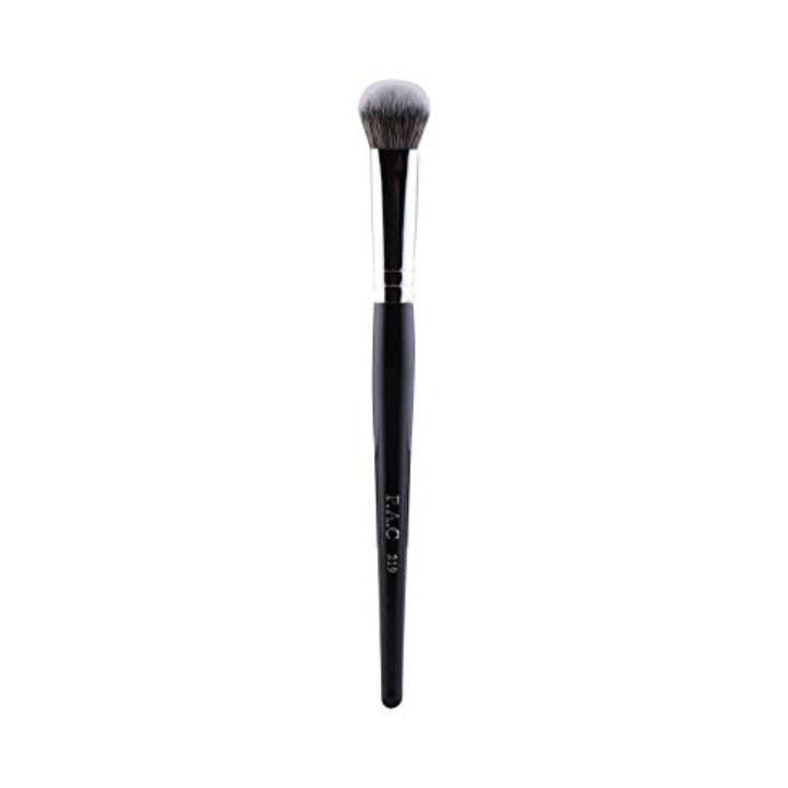 PAC Concealer Brush - 219 | (Source_ amazon.in)