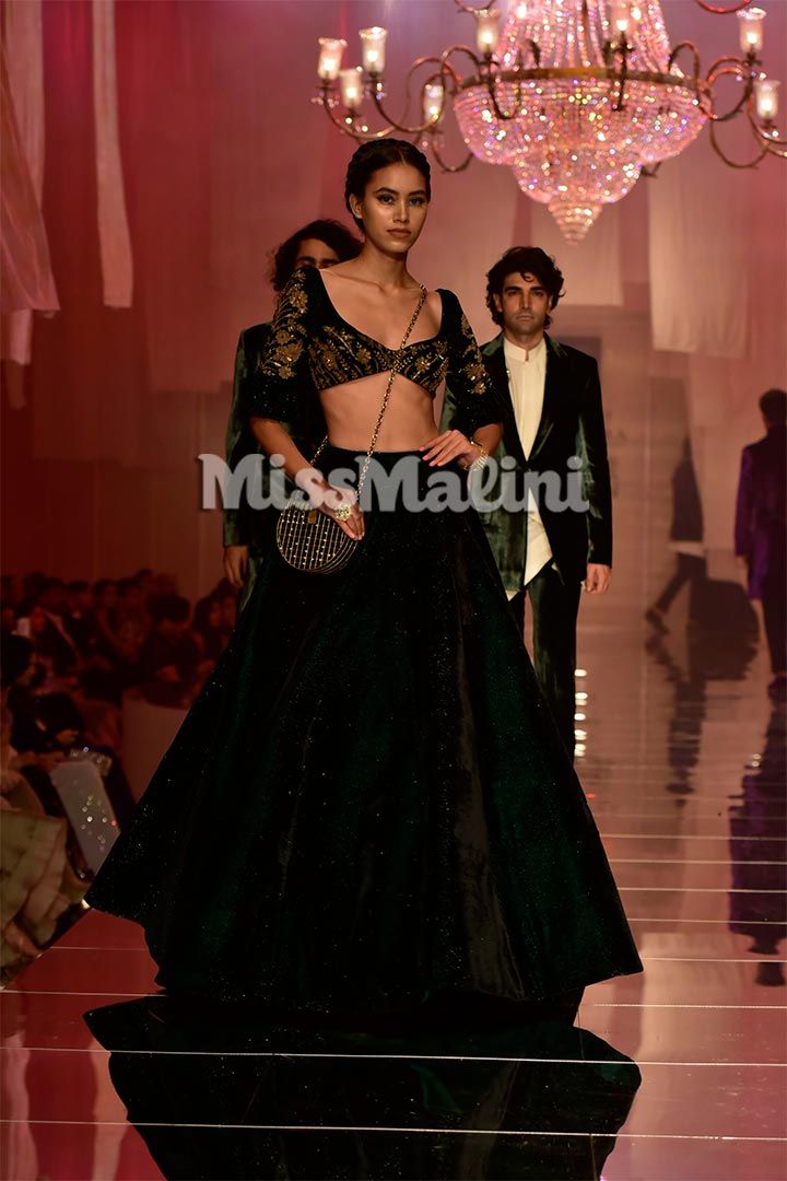 Manish Malhotra at Lakme Fashion Week WF'19 in Mumbai | Source: Viral Bhayani