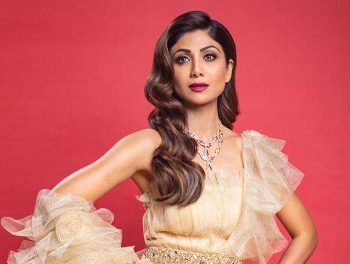 Shilpa Shetty’s Contemporary Saree Will Make For A Perfect Cocktail Party Look