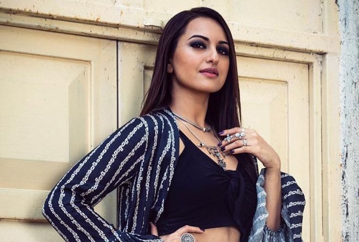 Sonakshi Sinha Impresses All With Her New Avatar In Mission Mangal