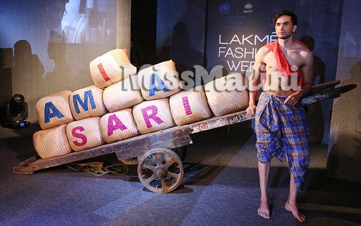I Was A Sari at Lakme Fashion Week WF'19 in Mumbai | Source: Yogen Shah