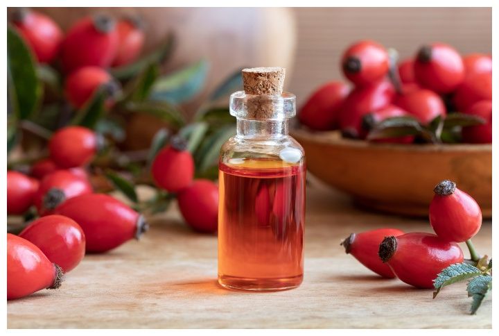 4 Reasons Why Rosehip Oil Should Be A Part Of Your Beauty Routine