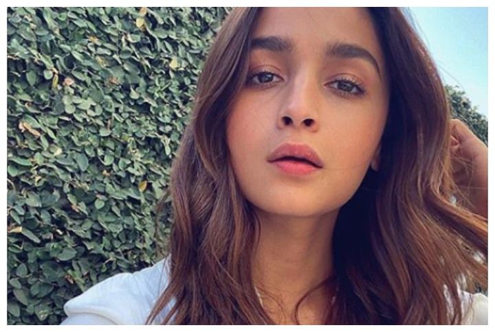 Recreate Alia Bhatt’s Vacay Look With Only 3 Beauty Products
