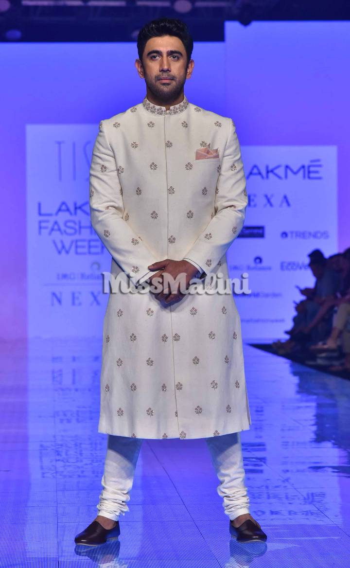 Amit Sadh At Lakme Fashion Week SR '20 In Mumbai | Source: Yogen Shah