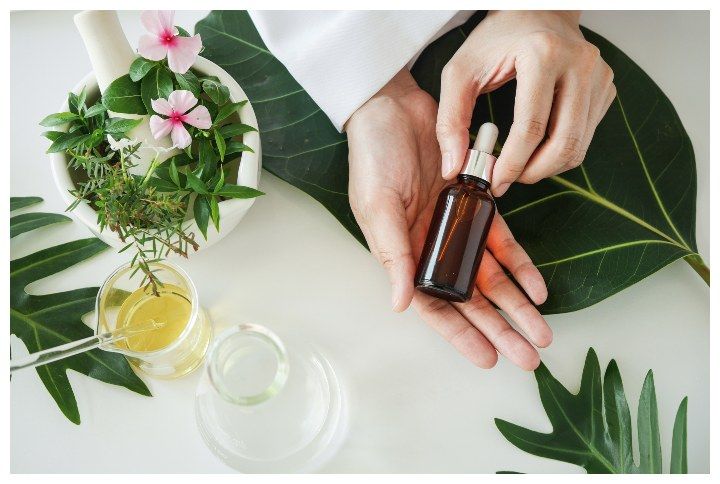 5 Skincare Products With Aromatherapy Benefits