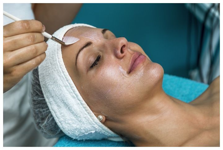 5 Things You Need To Know Before Getting A Chemical Peel
