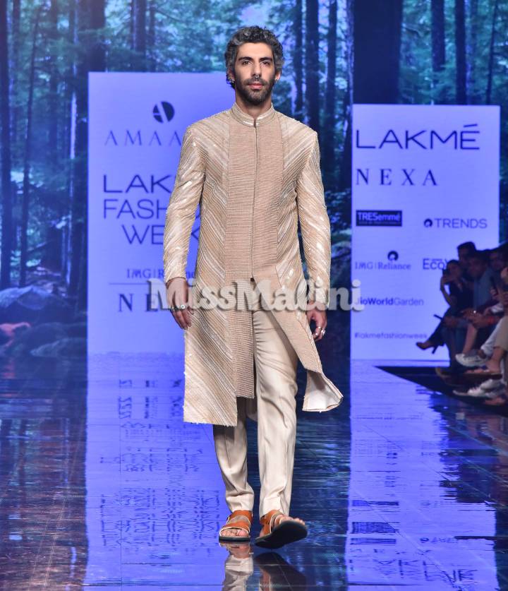 Jim Sarbh At Lakme Fashion Week SR '20 In Mumbai | Source: Yogen Shah