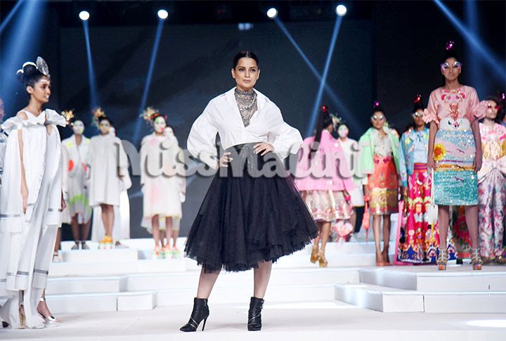 Kangana Ranaut At The Grand Finale Of Lotus Makeup India Fashion Week Spring Summer 2020 in Delhi | Source: Yogen Shah
