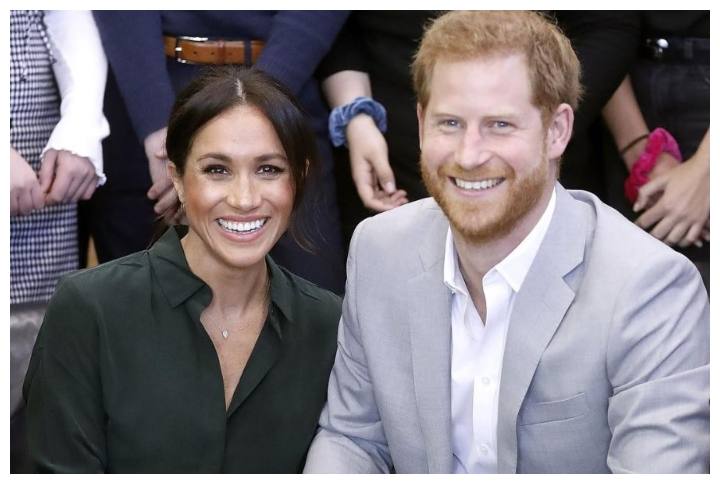 The Internet Can’t Stop Comparing Meghan Markle & Prince Harry’s Royal Exit To K3G