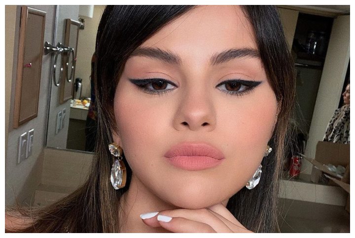 Here’s How You Can Recreate Selena Gomez’s ’50s Inspired Makeup