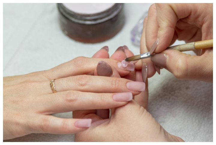 5 Things You Need To Know Before You Get Nail Extensions