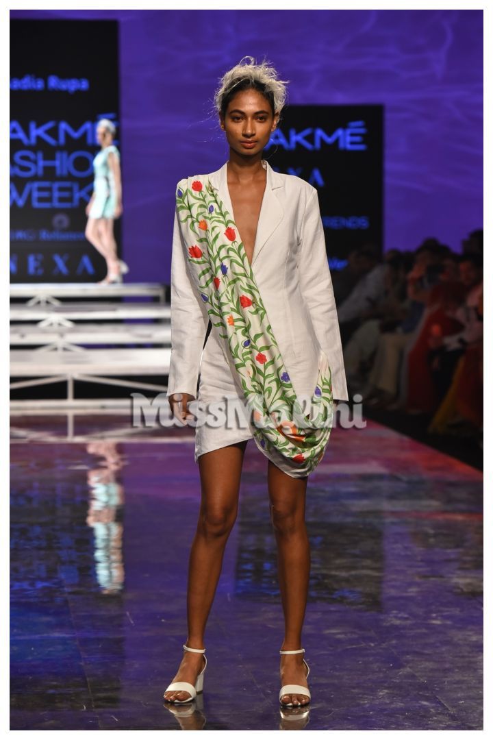 Sadia Rupa at Lakme Fashion Week SR '20 in Mumbai | Source: Viral Bhayani