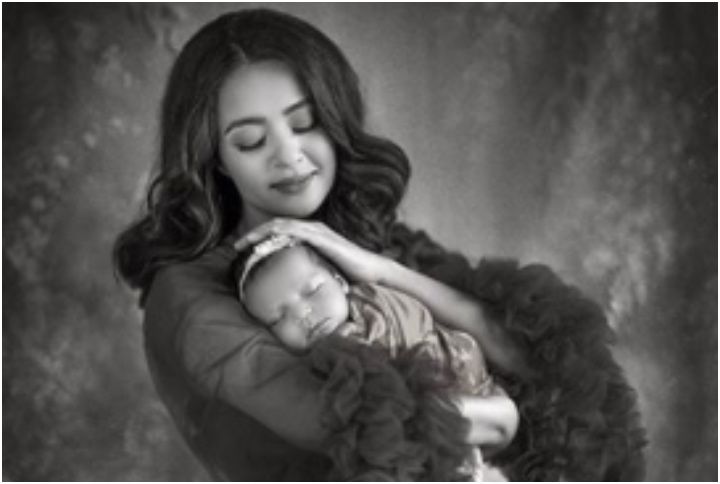 Surveen Chawla with her baby, Eva (Source: Instagram | @surveenchawla)