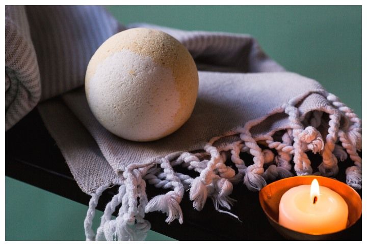 Here’s How You Can Make Your Own DIY Bath Bombs
