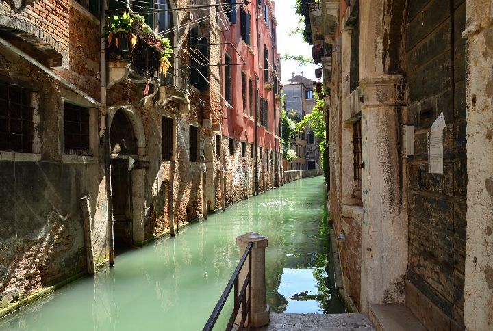 Venice Canals By Alexander A. Chernikov | www.shutterstock.com