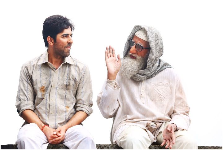 Amitabh Bachchan and Ayushmann Khurrana in Gulabo Sitabo (Source: Amazon Prime Video)