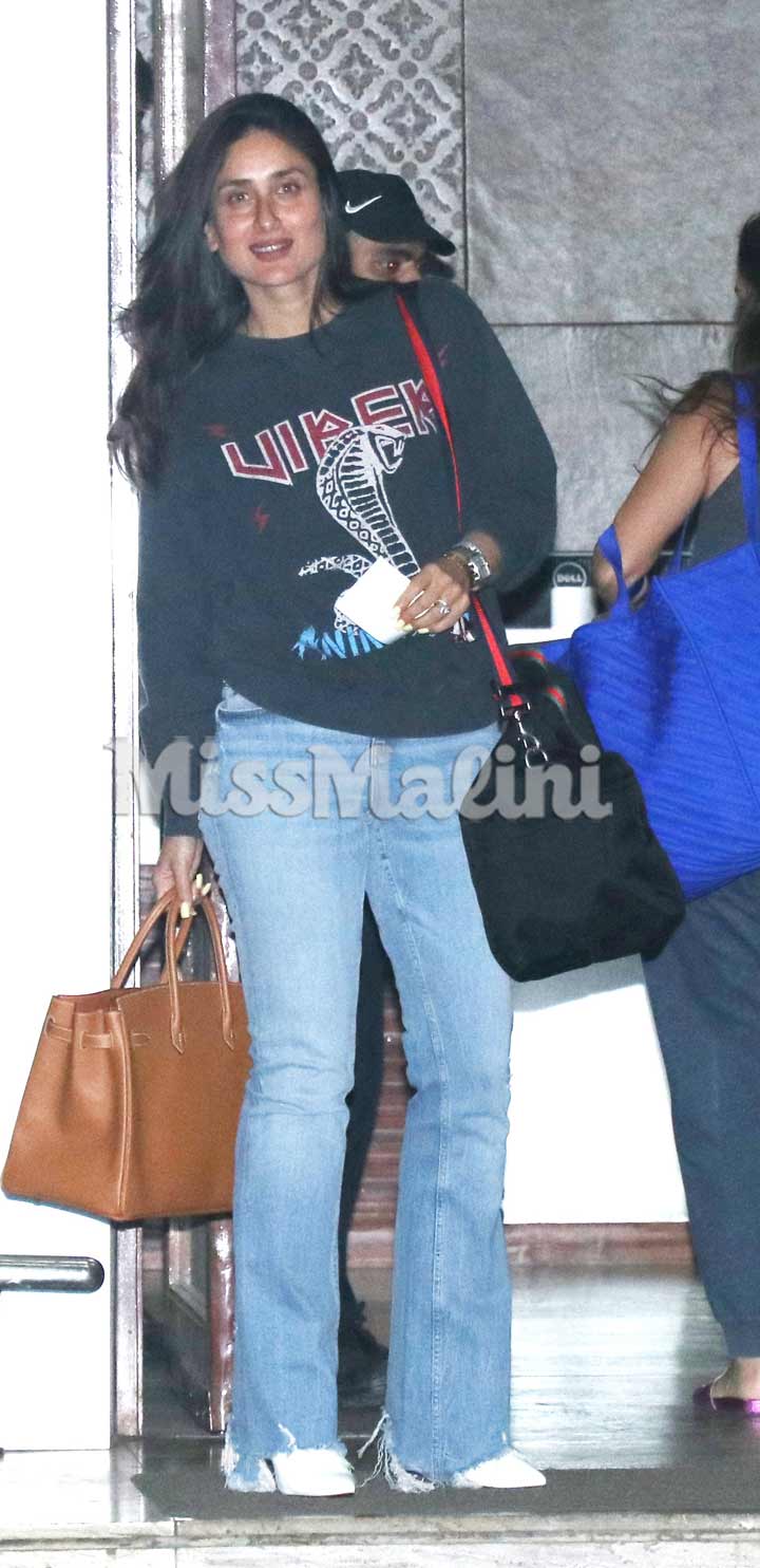 Kareena Kapoor Khan flies to Delhi wearing a cheeky slogan sweatshirt