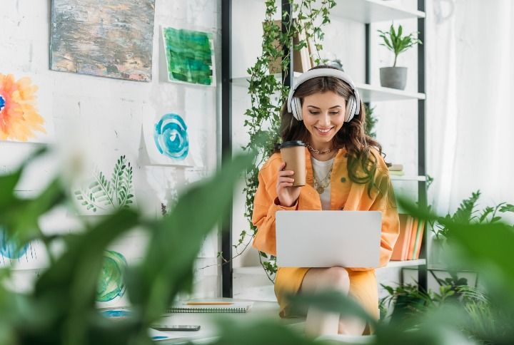 4 Virtual Gigs You Can Attend This Week If You Miss Going To Concerts
