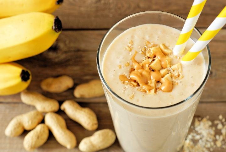 Banana Peanut Butter Smoothie By JeniFoto | www.shutterstock.com