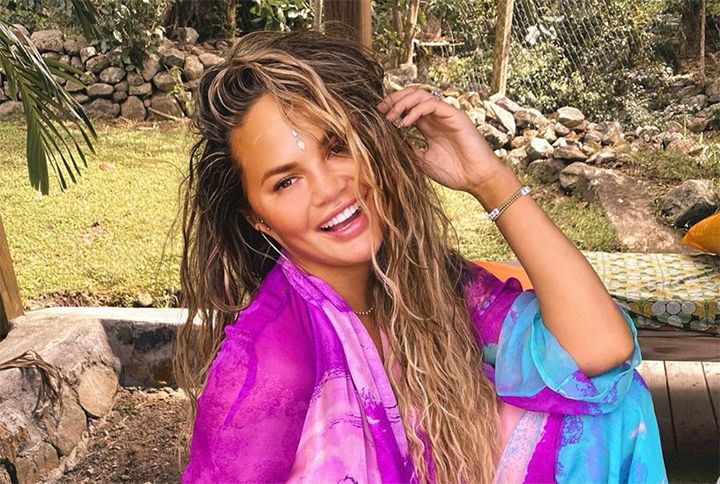 The Hassle-Free Way Chrissy Teigen Gets Rid Of Her Pesky Blackheads