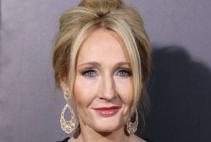 J.K Rowling Reveals That She Had All The Symptoms Of Covid-19 But Now She Has Recovered