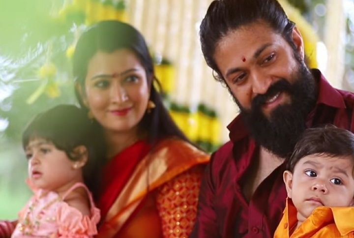 Actor Yash with his Family, (Source: Instagram | @thenameisyash)