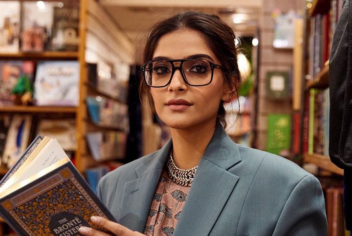 Sonam Kapoor Ahuja Shows Us That Boardroom Essentials Can Be Fun