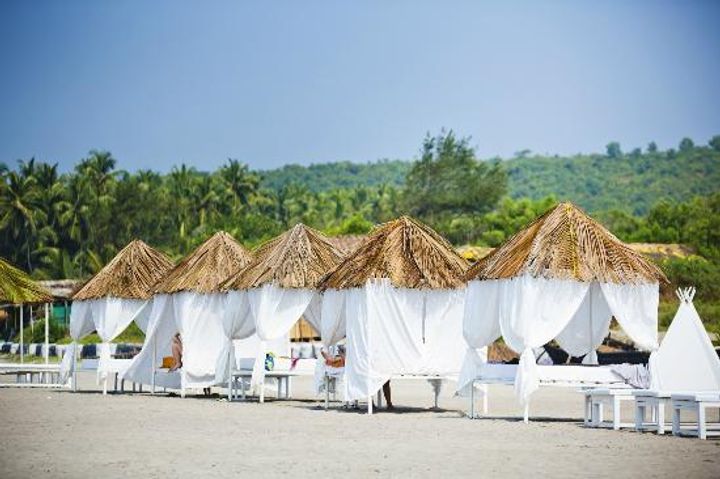 Marbela Beach Resort, Morjim (Source: Weddingz.in)
