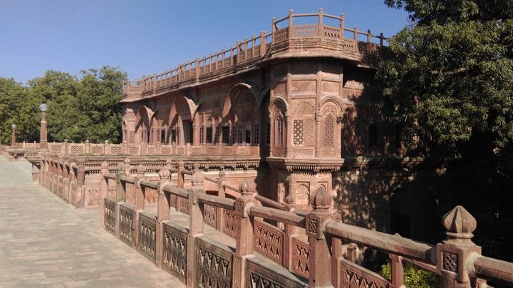WelcomHeritage Bal Samand Lake Palace Jodhpur