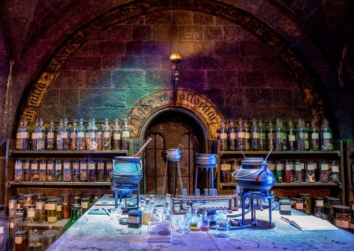 Potions classroom at the Making of Harry Potter Studio. By Tania Volosianko | www.shutterstock.com