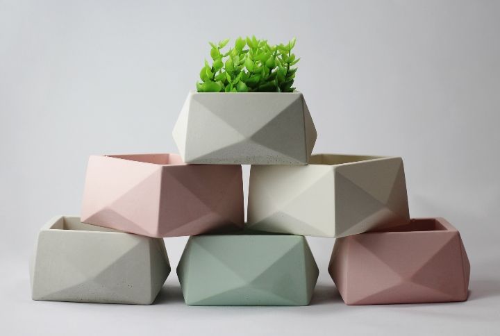 Indoor Planters By Amal Yusuf | www.shutterstock.com