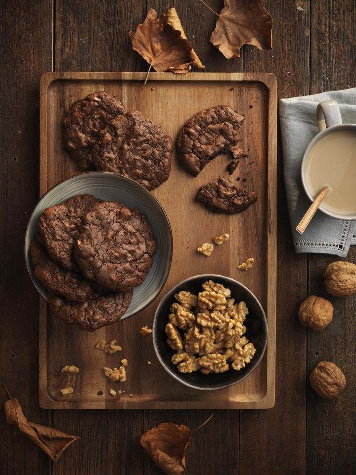 Chocolate Brownie and Walnut Cookies