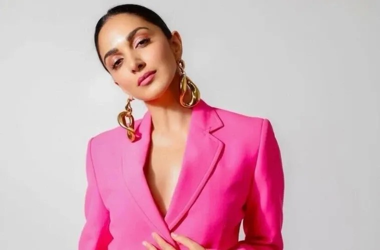 Kiara Advani Fuels Our Obsession With Pink In A Knockout Power Suit