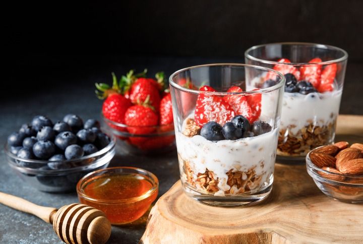 Granola Parfait By Magic cinema | www.shutterstock.com