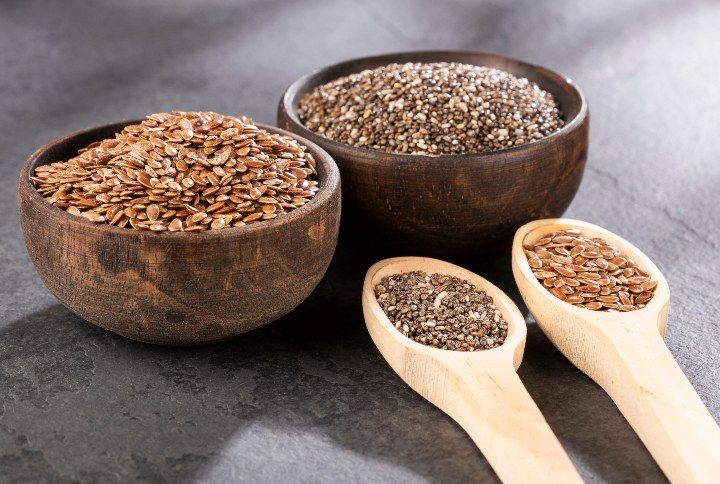 Chia & Flax Seeds By Luis Echeverri Urrea | www.shutterstock.com