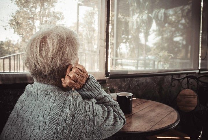 Old Woman with Dementia A By AimPix | www.shutterstock.com