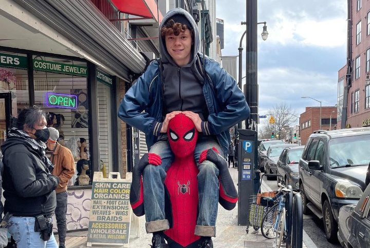 Tom Holland’s Younger Brother To Star In The Upcoming Spider-Man Movie With Him