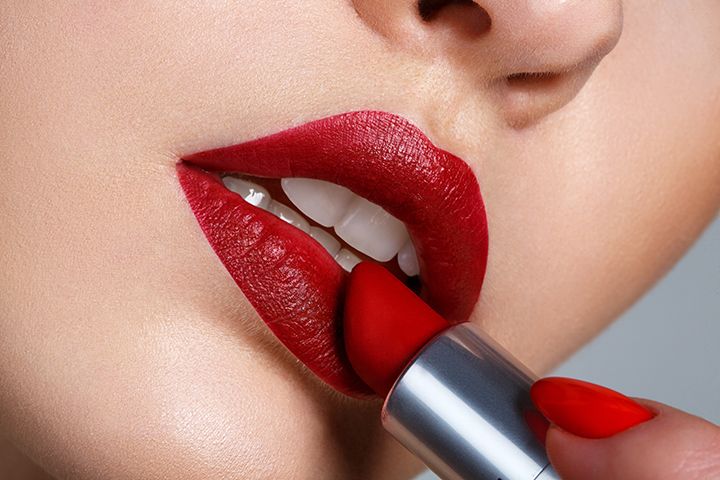 5 Things You Should Always Do Before Applying Matte Lipsticks